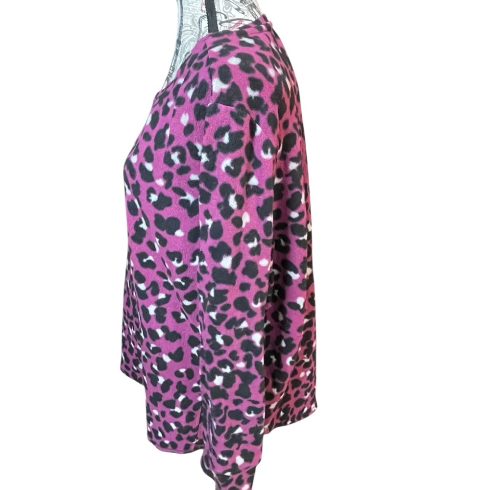 Pink and Black Boxy Blouse with Leopard Print - Picture 3 of 7